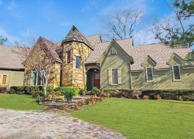 Property at 23280 E Horseshoe Bend Rd, Park Hill, OK 74451, 4 beds, 3.5 baths