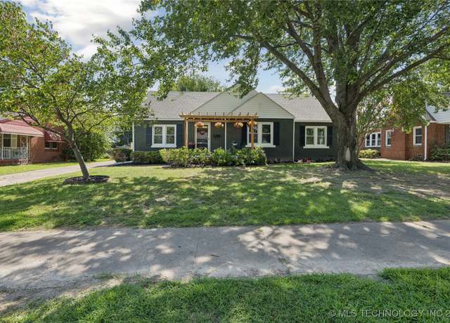 Property at 1227 S Birmingham Pl, Tulsa, OK 74104, 4 beds, 2 baths