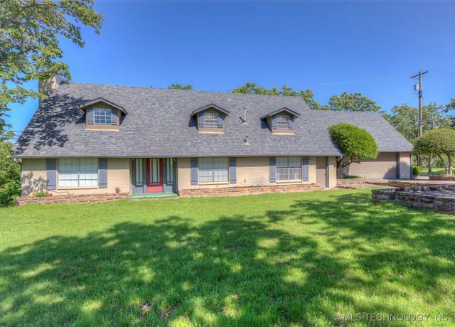 Property at 2450 N Mckinley Ave, Sand Springs, OK 74063, 3 beds, 2.5 baths