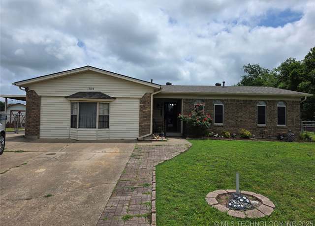Property at 12130 E 21st Pl, Tulsa, OK 74129, 3 beds, 1 bath