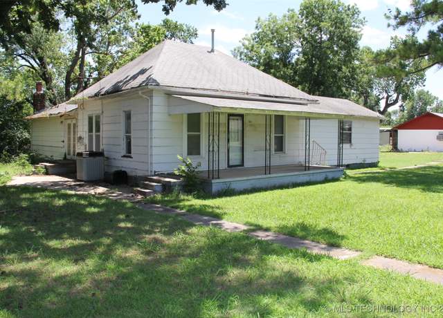 Property at 341 N Main St, Kiefer, OK 74041, 1 bed, 1 bath