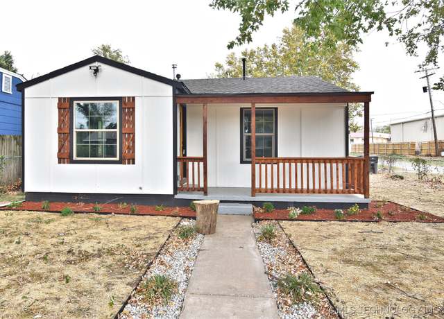 Property at 3219 E Oklahoma Pl, Tulsa, OK 74110, 3 beds, 2 baths