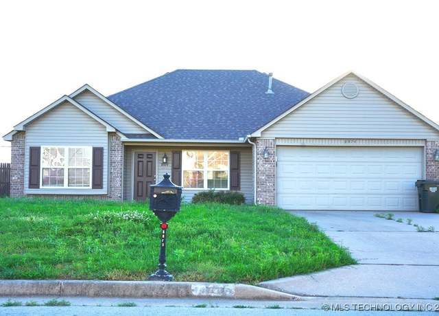 Property at 8974 S 257th EastPlace, Broken Arrow, OK 74014, 3 beds, 2 baths