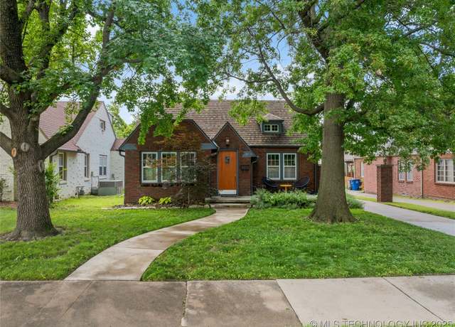 Property at 2720 E 13th St, Tulsa, OK 74104, 2 beds, 1 bath