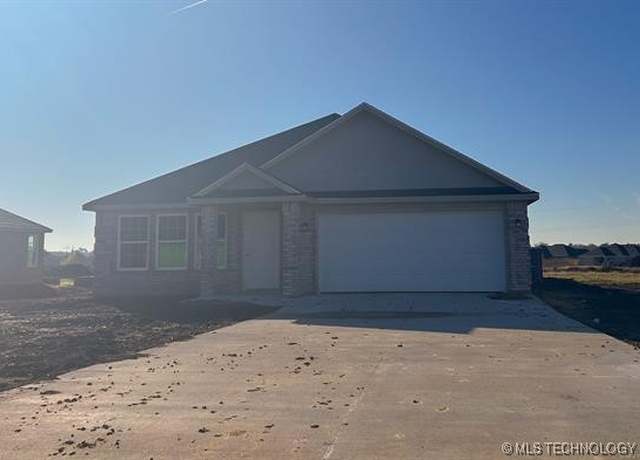 Property at 3431 Little John Dr, Durant, OK 74701, 3 beds, 2 baths