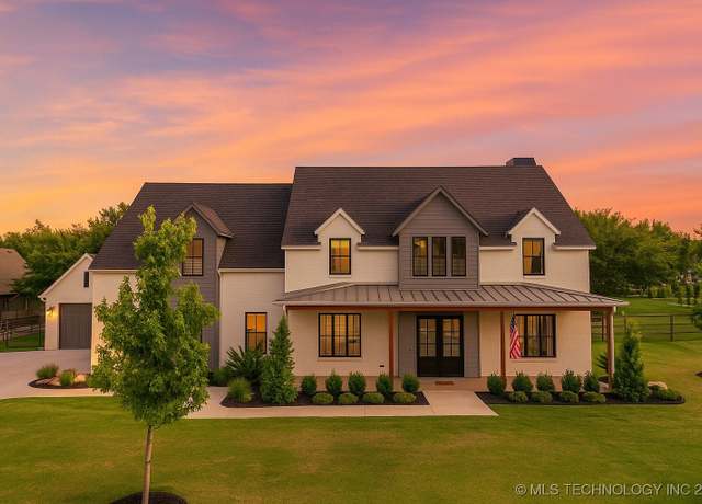 Property at 6407 N Blue Sage Dr, Owasso, OK 74055, 5 beds, 4 baths