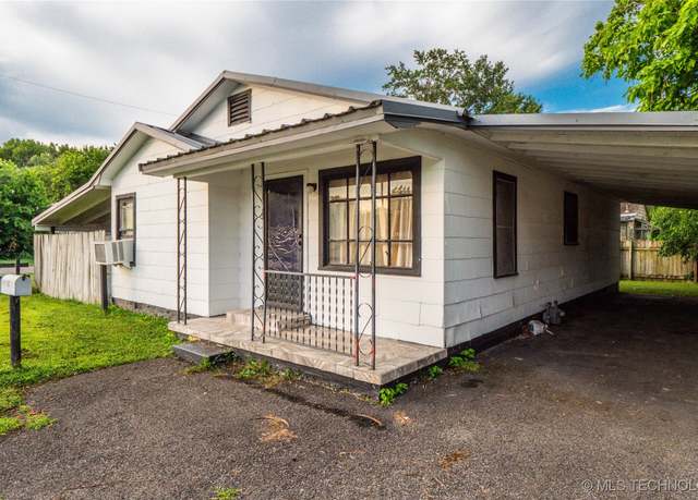Property at 916 E Kiowa Ave, Mcalester, OK 74501, 2 beds, 1 bath