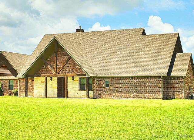 Property at 6865 Wilson St, Durant, OK 74701, 3 beds, 3 baths