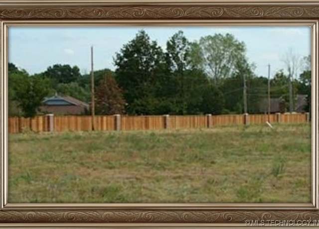 Property at 2915 SE Pheasant Ct, Bartlesville, OK 74006