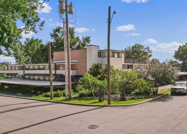Property at 611 W 15th St Unit E3, Tulsa, OK 74127, 2 beds, 1 bath