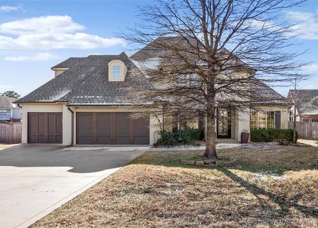Property at 11290 S 72nd EastCourt, Bixby, OK 74008, 6 beds, 3 baths