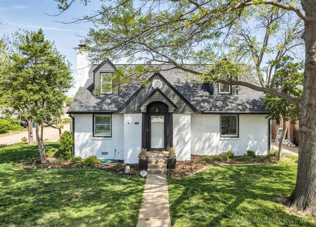 Property at 2603 E 20th St, Tulsa, OK 74104, 3 beds, 3.5 baths