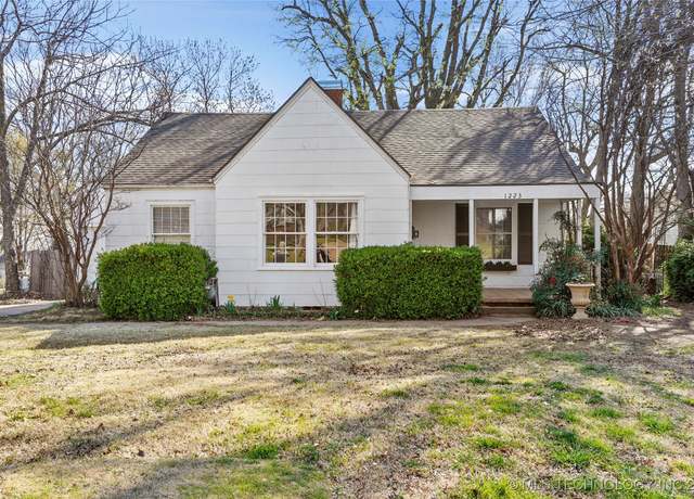 Property at 1223 S Canton Ave, Tulsa, OK 74112, 3 beds, 1.5 baths
