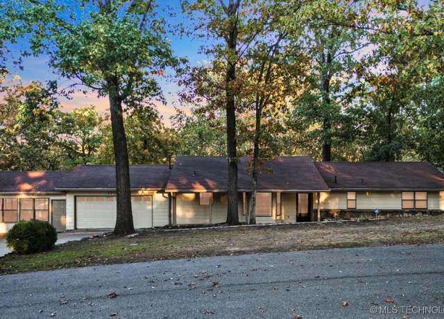 Property at 1705 Hebbert St, Grove, OK 74344, 3 beds, 2 baths