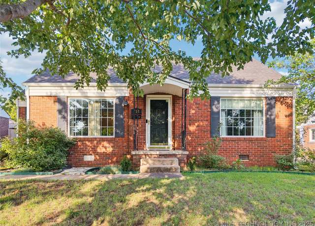 Property at 717 S Pittsburg Ave, Tulsa, OK 74112, 3 beds, 1.5 baths