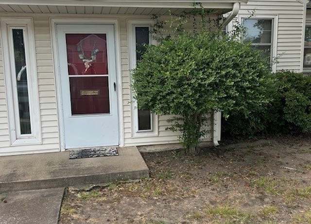 Property at 1340 S 38th St Unit 1340D, Tulsa, OK 74105, 1 bed, 1 bath