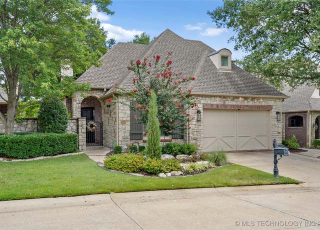 Property at 5816 W Orlando Cir, Broken Arrow, OK 74011, 3 beds, 3.5 baths