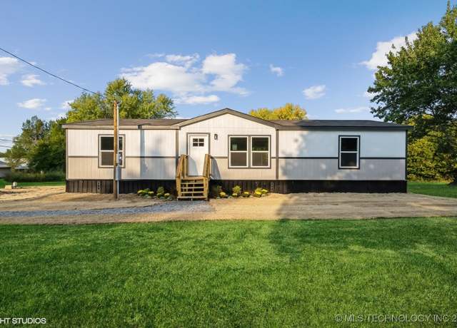 Property at 219 N Ash St, Maramec Twp, OK 74045, 3 beds, 2 baths