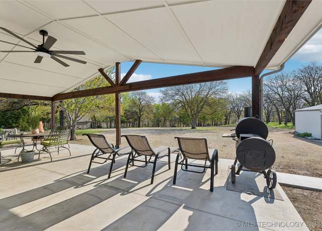 Property at 20225 S 4092 Rd, Claremore, OK 74019, 3 beds, 2 baths