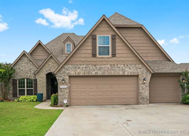 Property at 7056 E 124th St S, Bixby, OK 74008, 4 beds, 3 baths