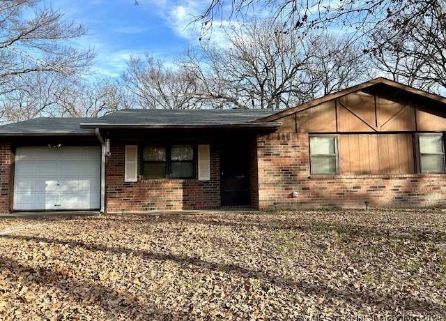 Property at 221 Clover, Ardmore, OK 73401, 3 beds, 1 bath