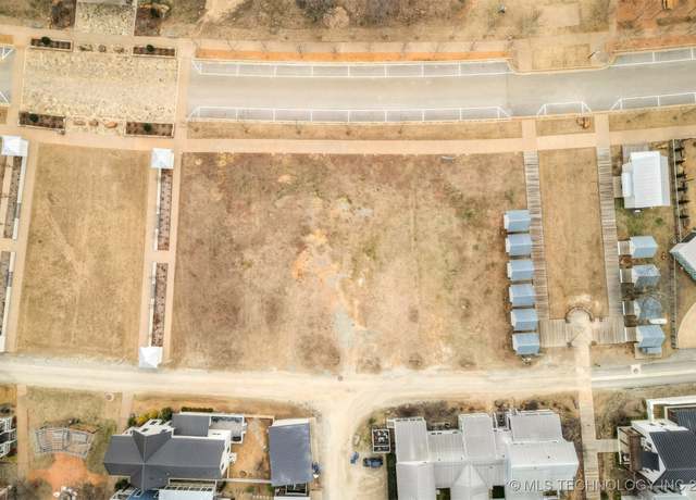 Property at 45 Water St, Carlton Landing, OK 74432