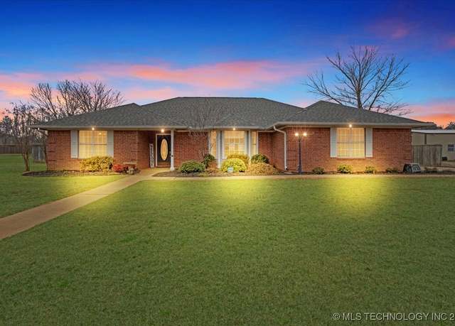 Property at 4800 Brookhaven, Durant, OK 74701, 4 beds, 2 baths