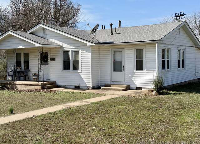 Property at 1235 Hugh Ave, Tahlequah, OK 74464, 3 beds, 1.5 baths