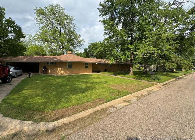 Property at 620 W Pine, Durant, OK 74701, 3 beds, 2 baths