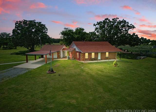 Property at 8195 Highway 82a, Tahlequah, OK 74464, 3 beds, 2 baths