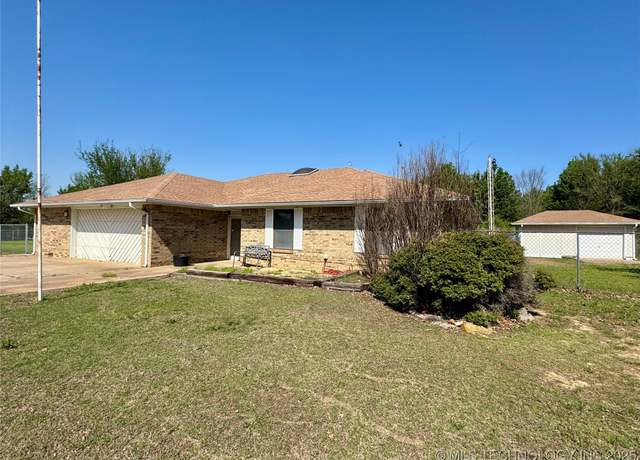 Property at 1310 Lou Allard Dr, Drumright, OK 74030, 3 beds, 2 baths