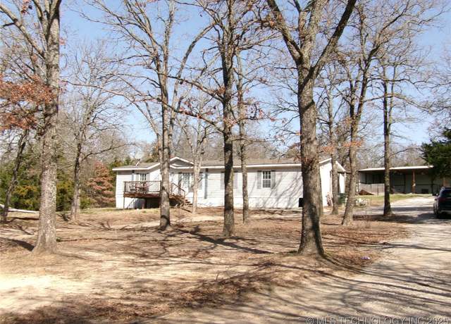 Property at 702 Eastgate Loop, Ardmore, OK 73401, 3 beds, 2 baths
