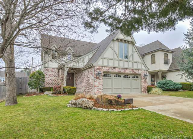 Property at 2705 E 23rd St, Tulsa, OK 74114, 4 beds, 2.5 baths