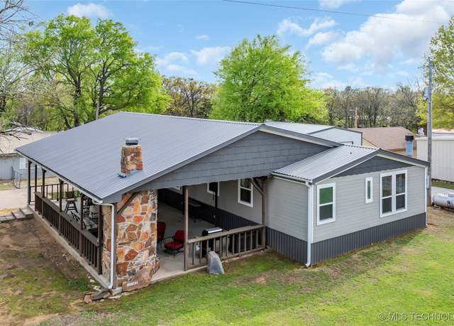 Property at 14 Red Fish Dr, Mead, OK 73449, 4 beds, 3 baths