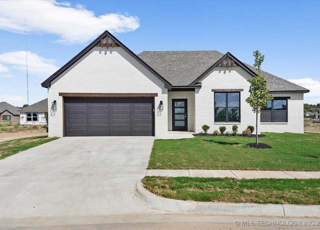 Property at 27745 E 109th Pl S, Coweta, OK 74429, 3 beds, 2 baths