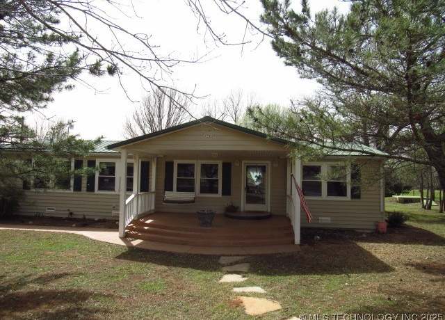 Property at 292 Bandara, Ardmore, OK 73401, 3 beds, 2 baths