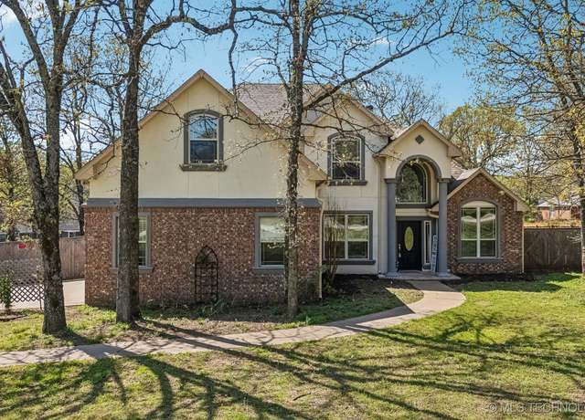 Property at 12916 E 181st St S, Bixby, OK 74008, 5 beds, 2.5 baths