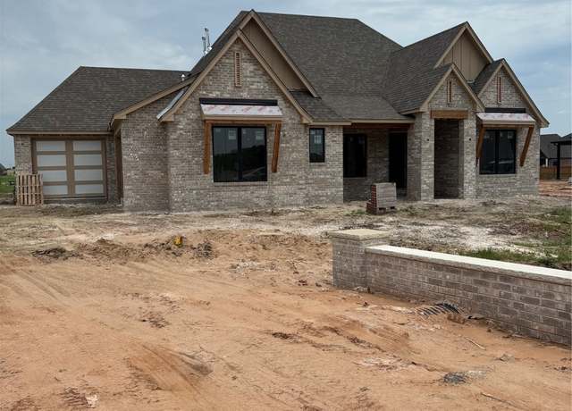 Property at 4247 E 179th St S, Bixby, OK 74008, 4 beds, 4 baths