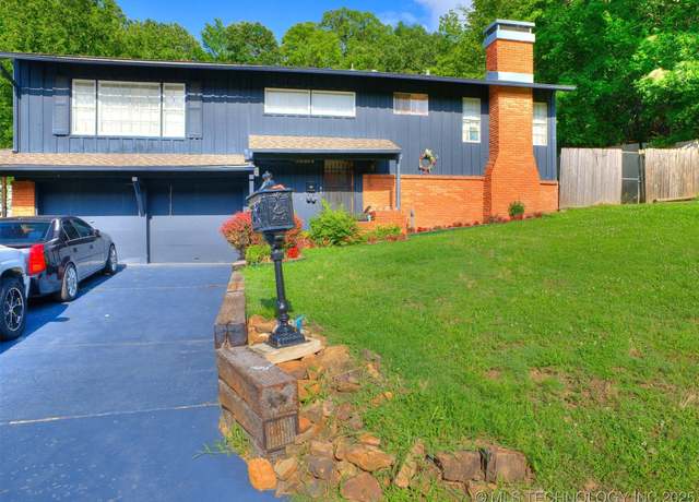 Property at 3905 N Elgin Ave, Tulsa, OK 74106, 4 beds, 1.5 baths