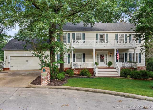 Property at 1110 N Renaissance Dr, Sand Springs, OK 74063, 5 beds, 2.5 baths