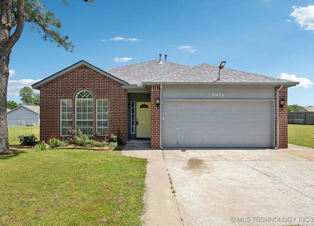 Property at 21433 E 37th St S, Broken Arrow, OK 74014, 3 beds, 2 baths