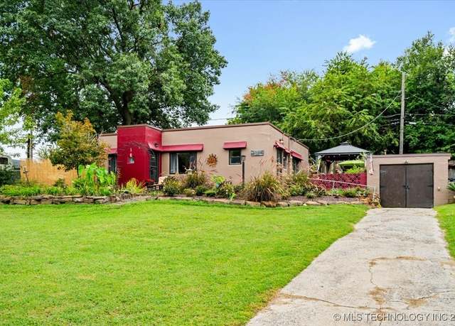 Property at 2936 W Easton Ct, Tulsa, OK 74127, 2 beds, 1 bath