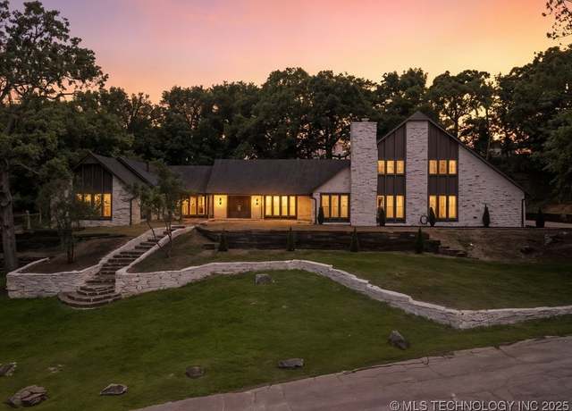 Property at 3333 E 77th Pl, Tulsa, OK 74136, 5 beds, 3.5 baths