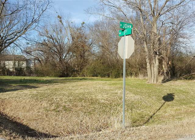 Property at 202 E John St, Henryetta, OK 74437