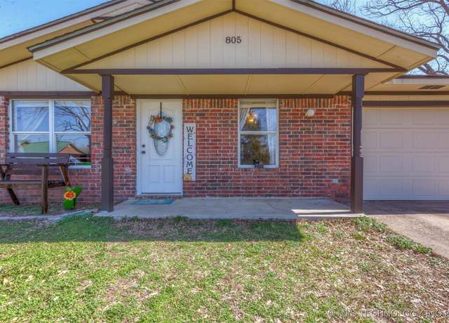 Property at 805 N Sherman Ave, Okmulgee, OK 74447, 3 beds, 1 bath
