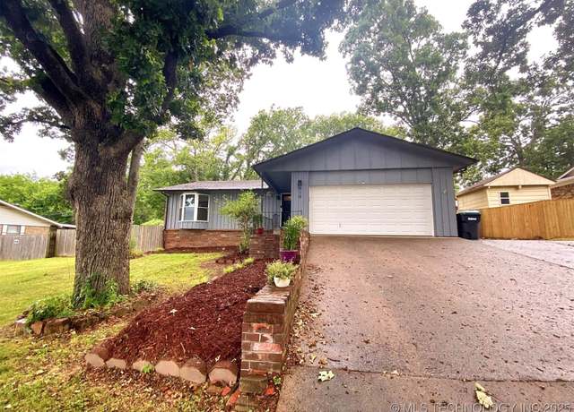 Property at 919 Mike Ave, Tahlequah, OK 74464, 3 beds, 2 baths