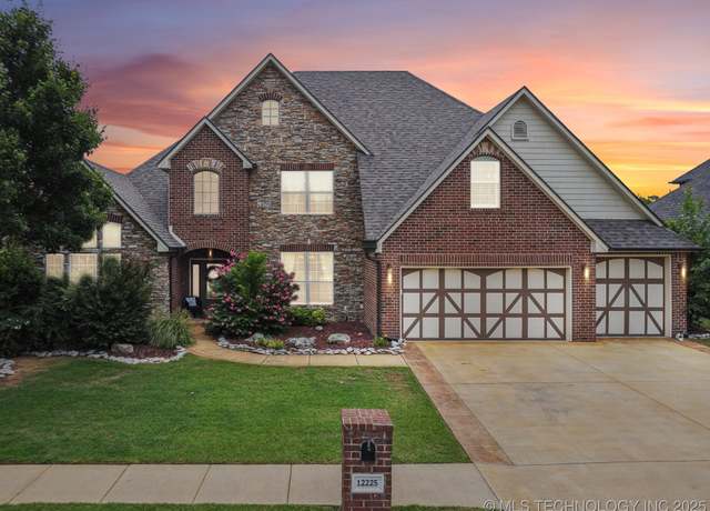 Property at 12225 S Glen Ct, Jenks, OK 74037, 4 beds, 2.5 baths