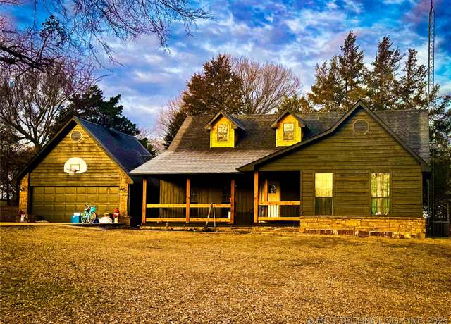 Property at 39767 Cedar Hl, Howe, OK 74940, 3 beds, 2 baths