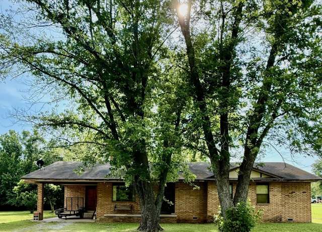 Property at 20612 S 4120 Rd, Claremore, OK 74019, 3 beds, 2 baths