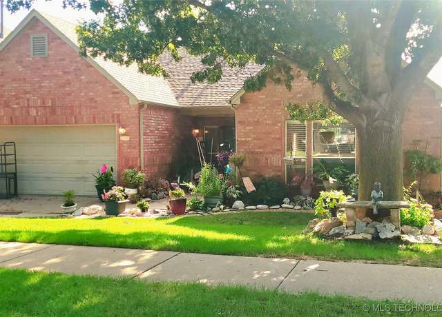 Property at 3404 N Battle Creek Dr, Broken Arrow, OK 74012, 3 beds, 2.5 baths
